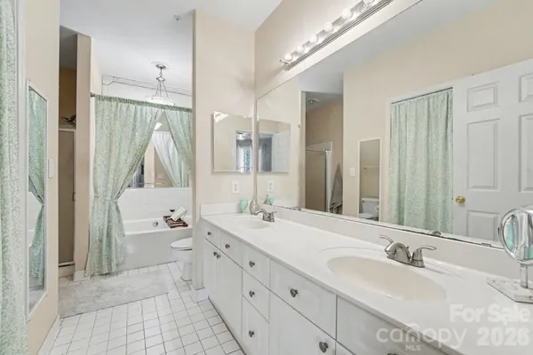 $475,000 | 921 Northeast Drive, Unit 38, Davidson, NC 28036
