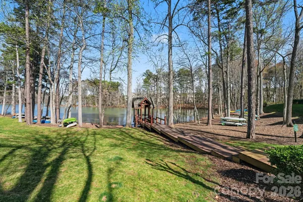 $475,000 | 921 Northeast Drive, Unit 38, Davidson, NC 28036