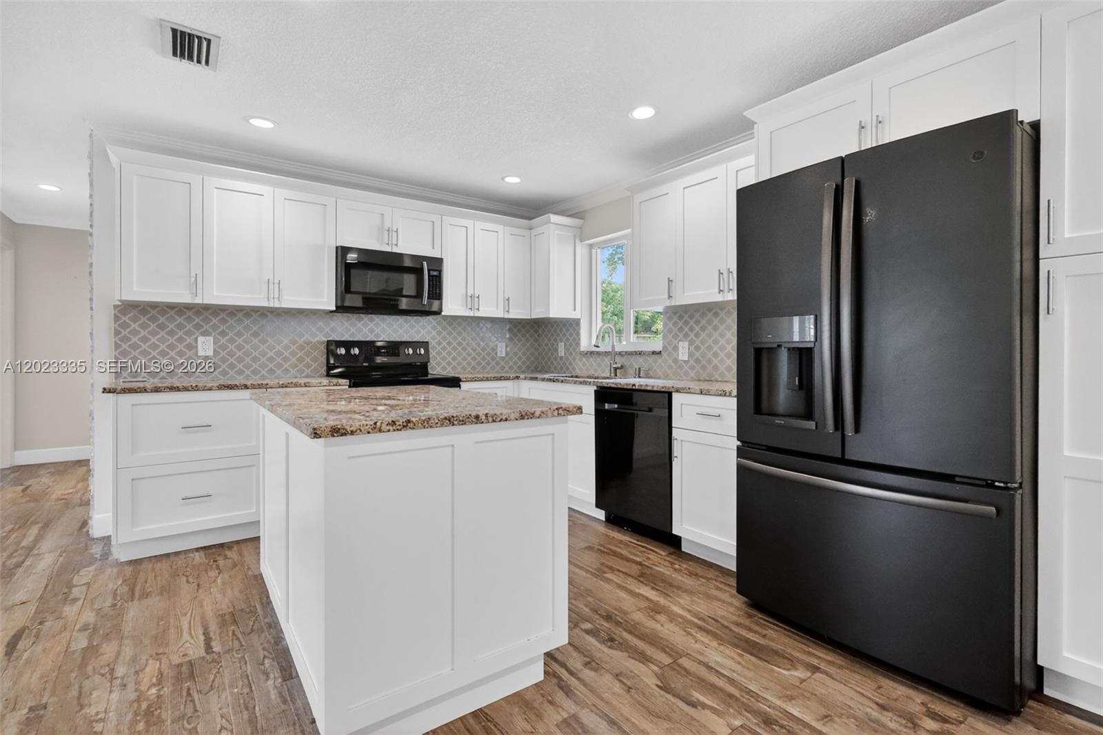 2030 North 57th Terrace Hollywood, FL 33021 - Photo 6 of 26