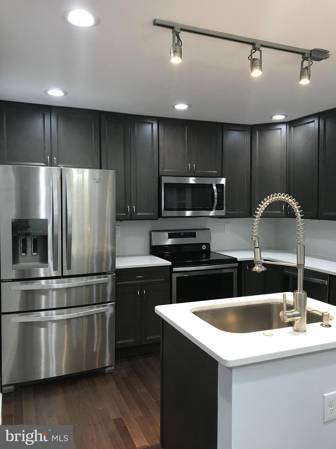 8009 Long Hill Road Pasadena, MD 21122 - Photo 5 of 18 Kitchen