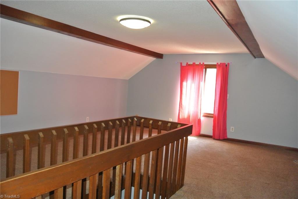 186 Hunters Ridge Road Winston-Salem, NC 27103 - Photo 20 of 30 Gallery Image 20