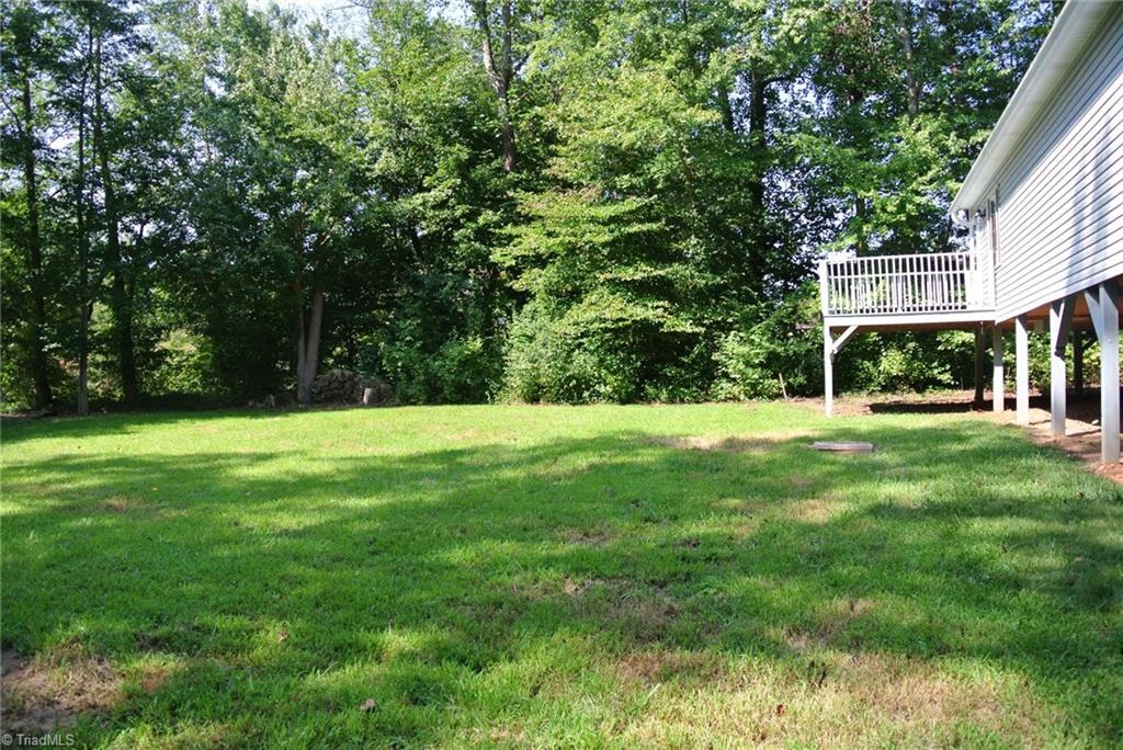 186 Hunters Ridge Road Winston-Salem, NC 27103 - Photo 30 of 30 Gallery Image 30