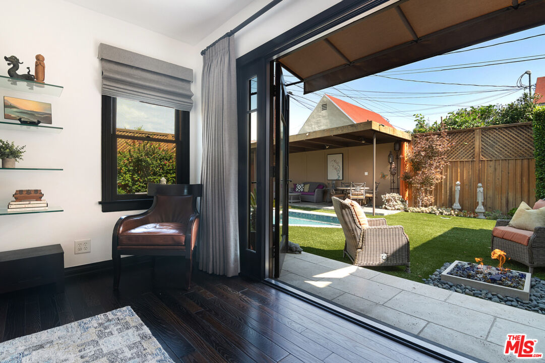 6331 Drexel Avenue Los Angeles, CA 90048 - Photo 30 of 37 a view of porch with furniture and garden