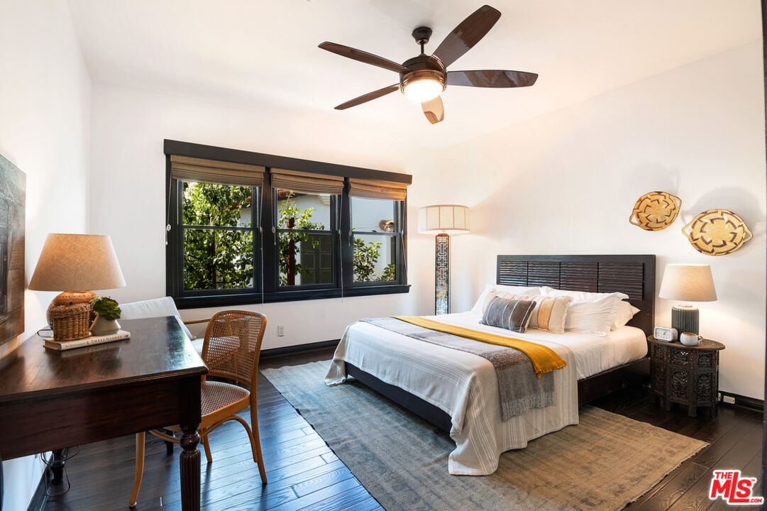 6331 Drexel Avenue Los Angeles, CA 90048 - Photo 34 of 37 a bedroom with a bed and a window