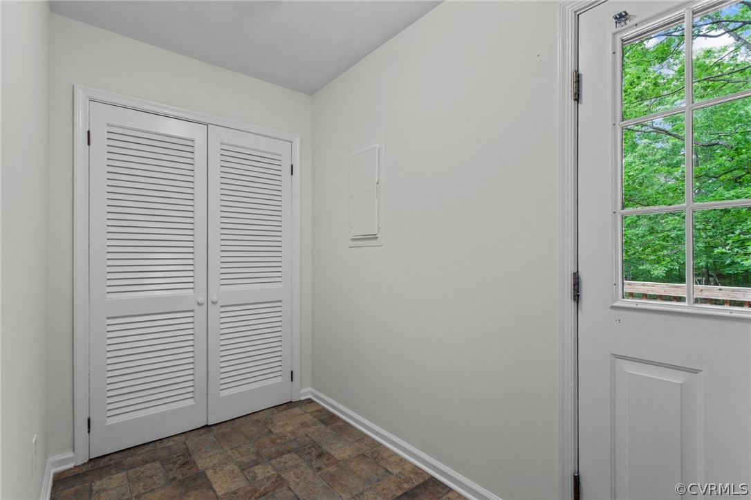 8601 Beaver Bridge Road Moseley, VA 23120 - Photo 28 of 42 an empty room with windows