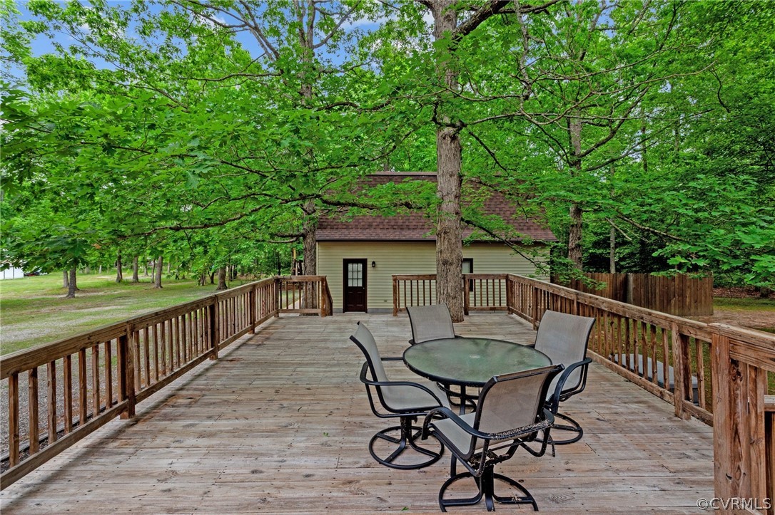8601 Beaver Bridge Road Moseley, VA 23120 - Photo 29 of 42 a view of a chairs and table in the balcony