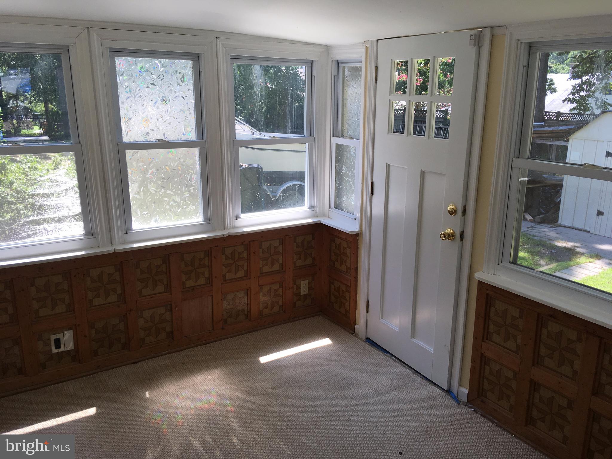8126 Conduit Road Baltimore, MD 21234 - Photo 11 of 14 SUNROOM