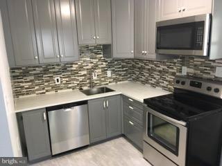 8126 Conduit Road Baltimore, MD 21234 - Photo 5 of 14 Kitchen