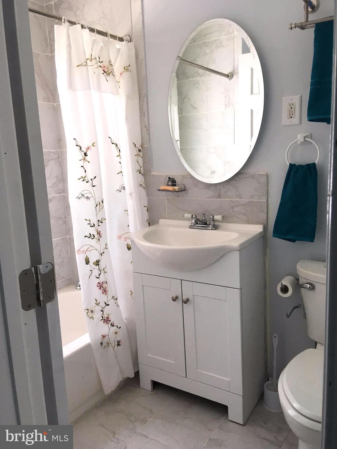 8126 Conduit Road Baltimore, MD 21234 - Photo 10 of 14 Bath