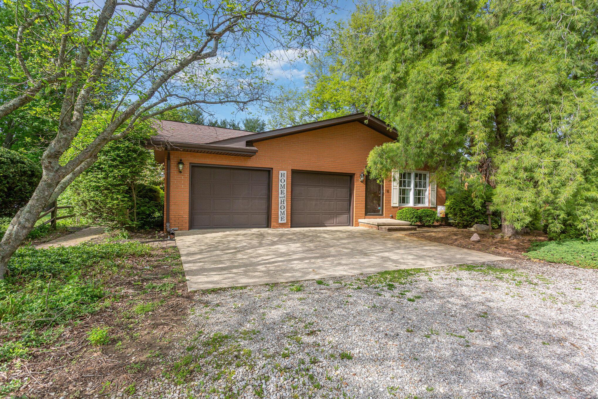 26976 Jackson Road Circleville, OH 43113 - Photo 5 of 69 002_8l9a0069-edit_707