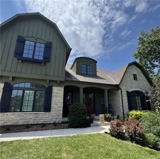 $1,225,000 | 9500 Woodland Road, Lenexa, KS 66220