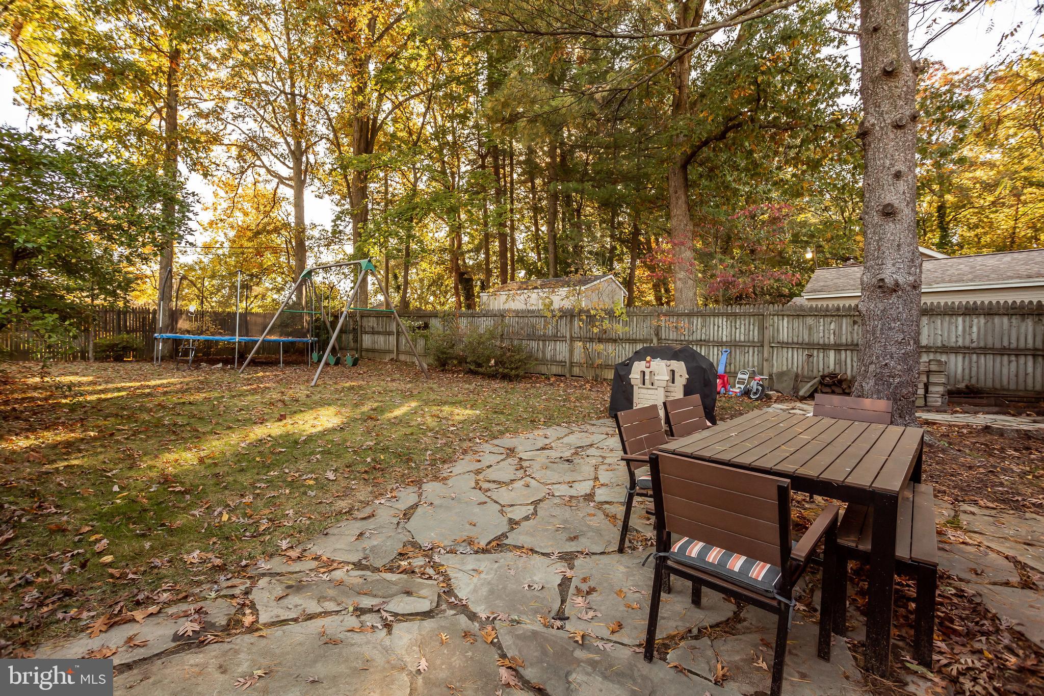 6900 Sherwood Road Baltimore, MD 21239 - Photo 23 of 27