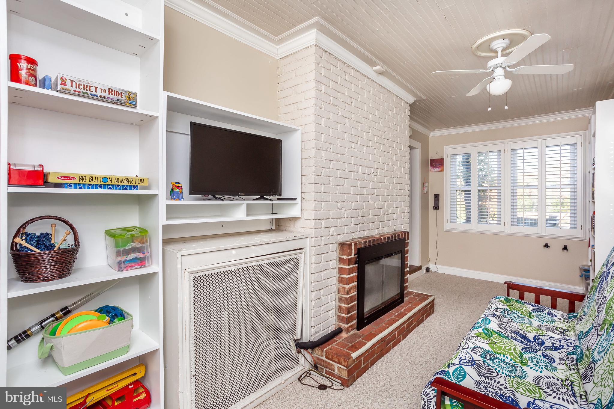 6900 Sherwood Road Baltimore, MD 21239 - Photo 6 of 27
