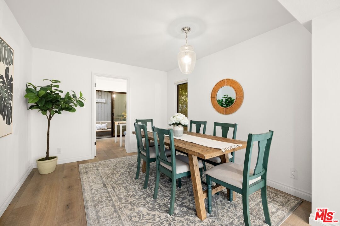 1044 20th Street, Unit A Santa Monica, CA 90403 - Photo 5 of 20