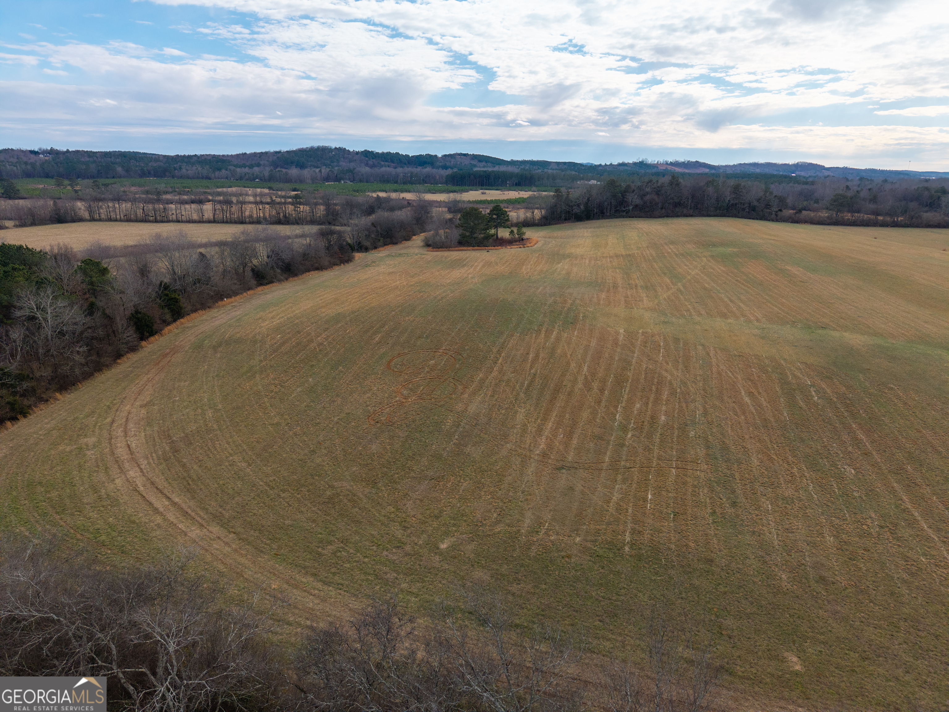 0 Old Highway 337 Menlo, GA 30731 - Photo 4 of 42 a view of an ocean and mountain