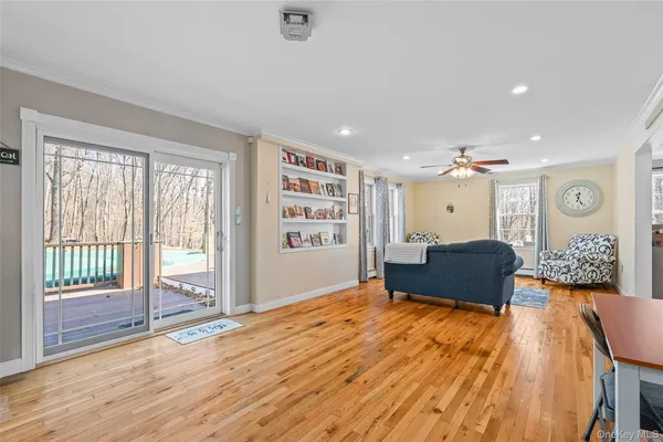 $619,000 | 281 Lake Shore Drive, Pine Bush, NY 12566