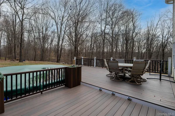$619,000 | 281 Lake Shore Drive, Pine Bush, NY 12566