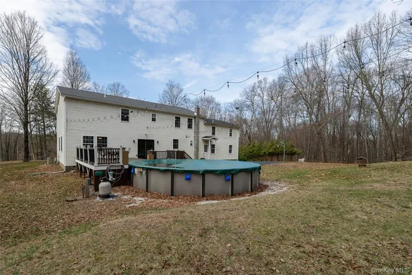 $619,000 | 281 Lake Shore Drive, Pine Bush, NY 12566