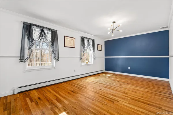 $619,000 | 281 Lake Shore Drive, Pine Bush, NY 12566