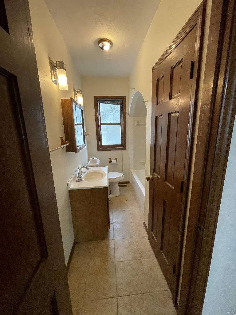 1440 North Bluff Road Collinsville, IL 62234 - Photo 9 of 12 Gallery Image 9
