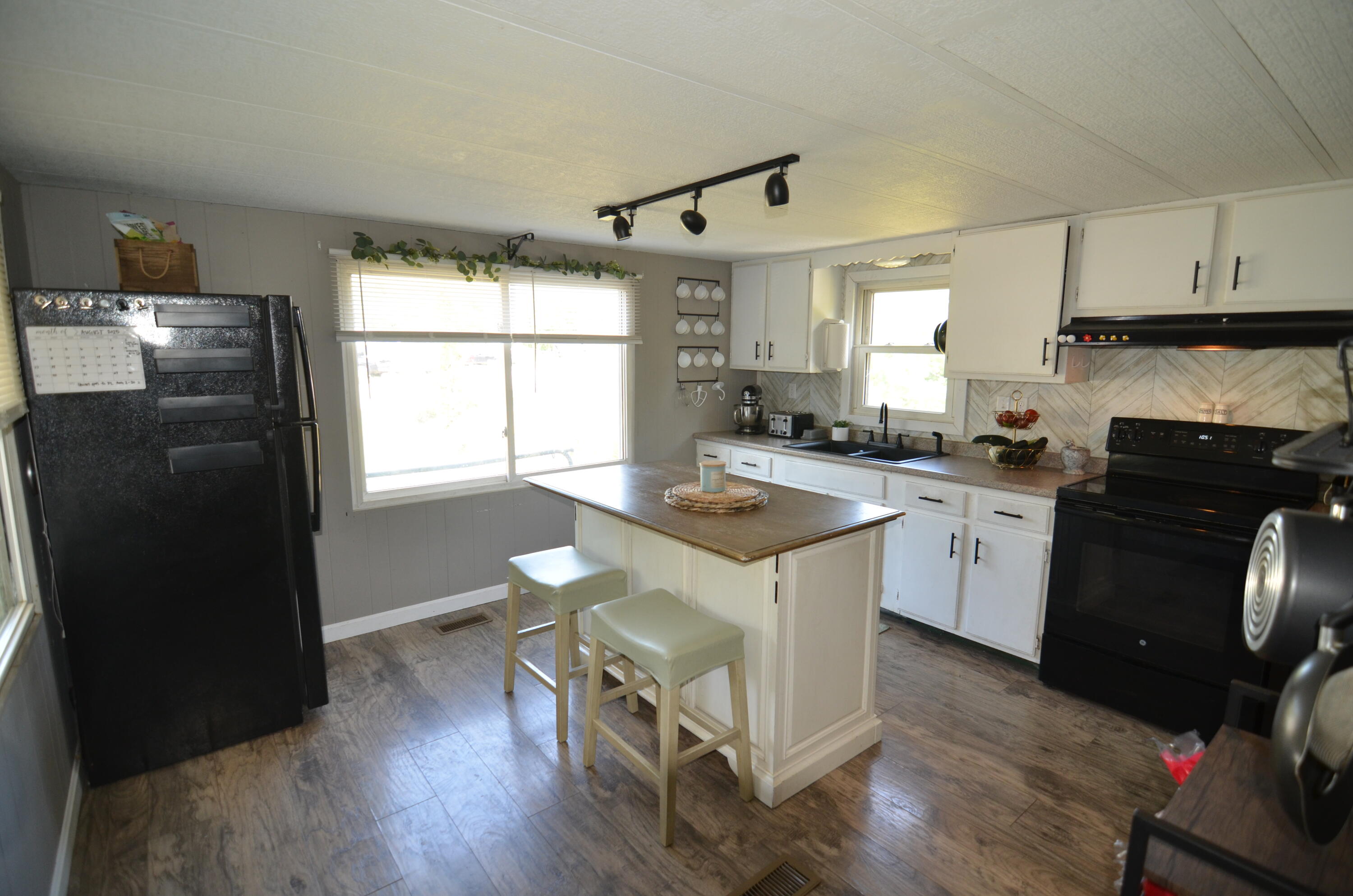 33 Coles Corner Road Winterport, ME 04496 - Photo 11 of 44 DSC_5084