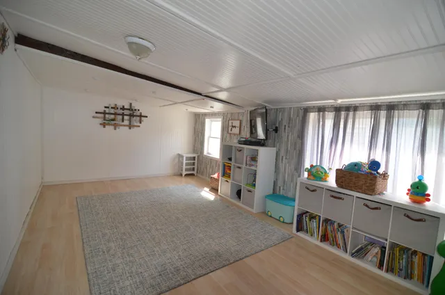 $240,000 | 33 Coles Corner Road, Winterport, ME 04496