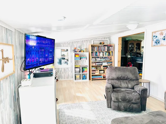 $240,000 | 33 Coles Corner Road, Winterport, ME 04496