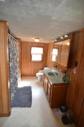 $240,000 | 33 Coles Corner Road, Winterport, ME 04496