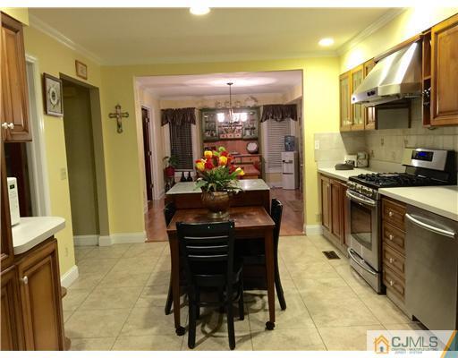 16 Warne Road Old Bridge, NJ 07747 - Photo 4 of 25 Gallery Image 4