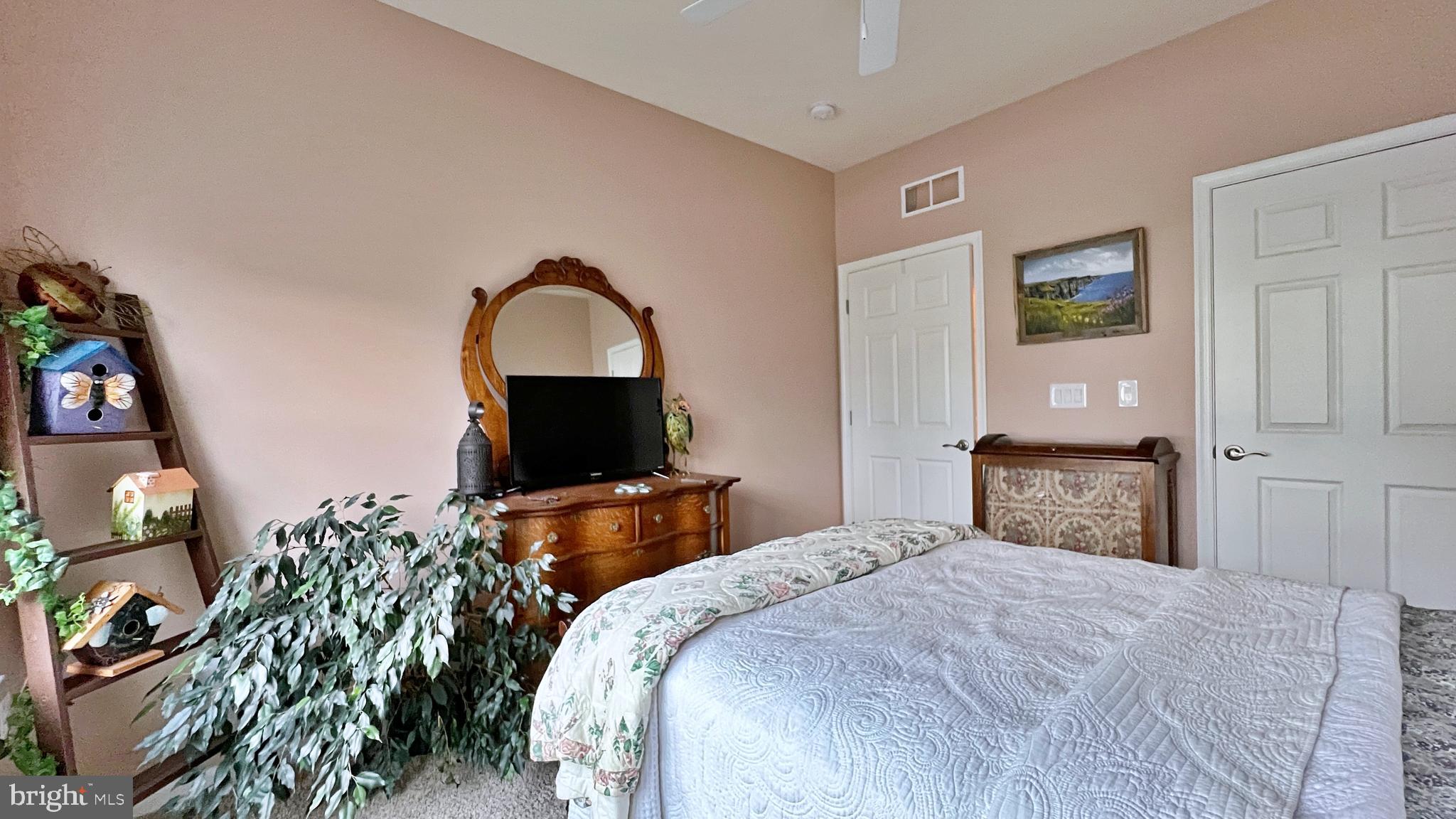 449 Patriots Way Lititz, PA 17543 - Photo 15 of 18 Gallery Image 15