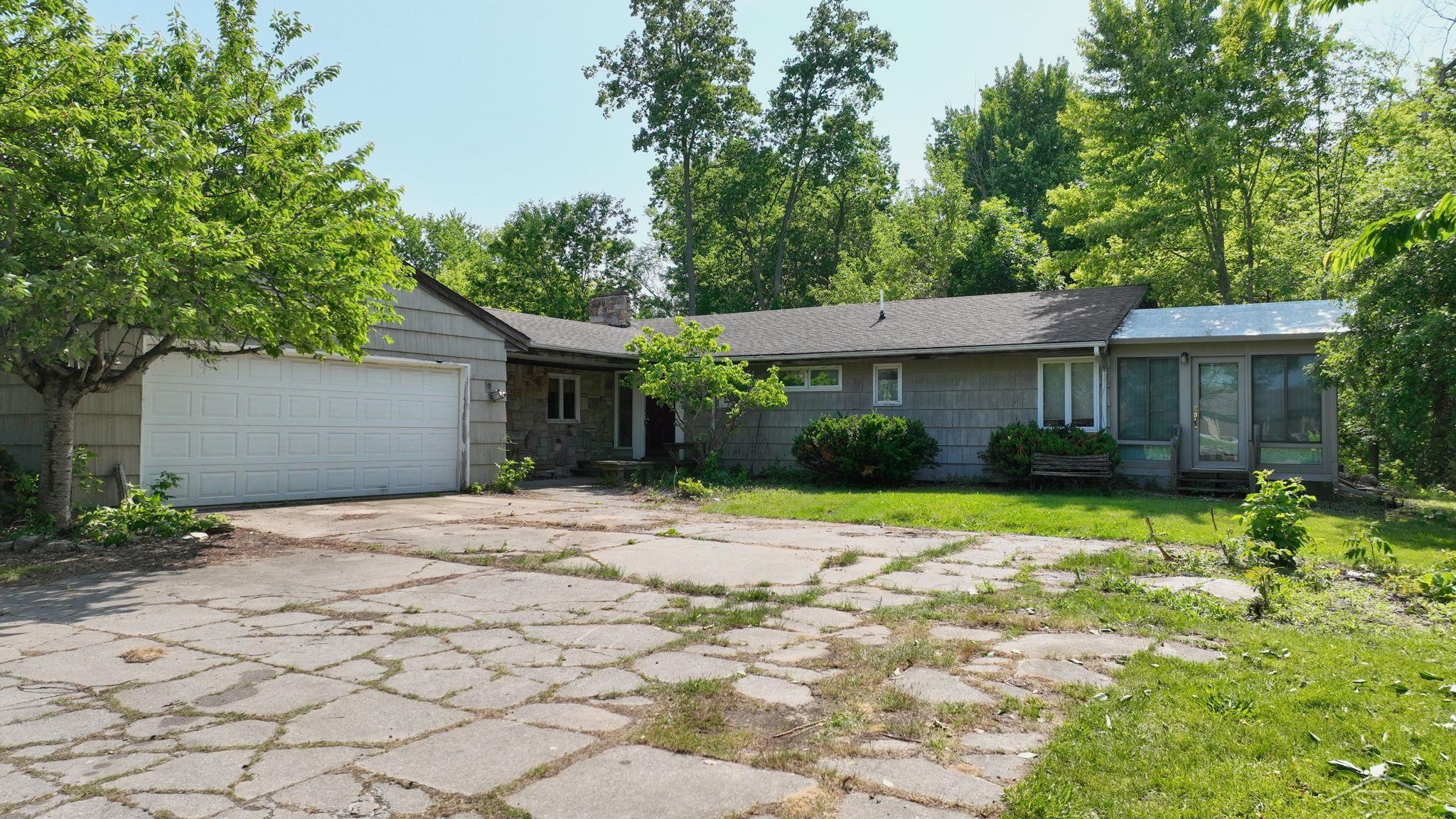 7049 Midland Road Freeland, MI 48623 - Photo 42 of 45