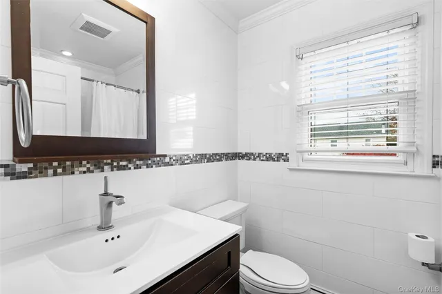 $999,000 | 33 Johnson Road, Scarsdale, NY 10583