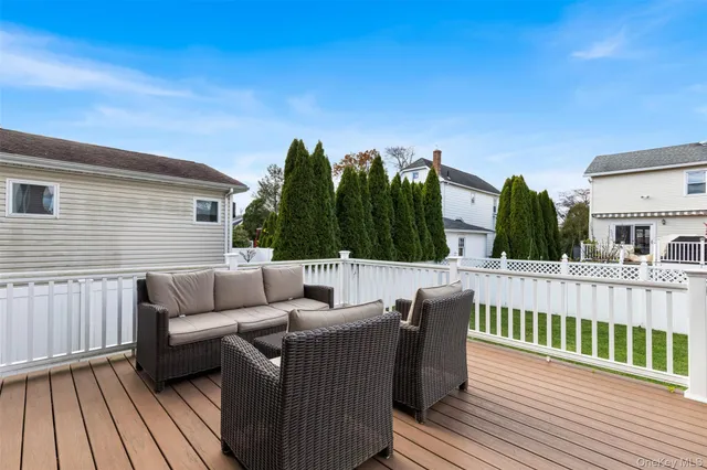 $999,000 | 33 Johnson Road, Scarsdale, NY 10583