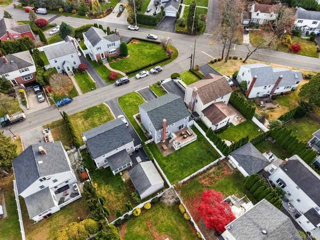 $999,000 | 33 Johnson Road, Scarsdale, NY 10583