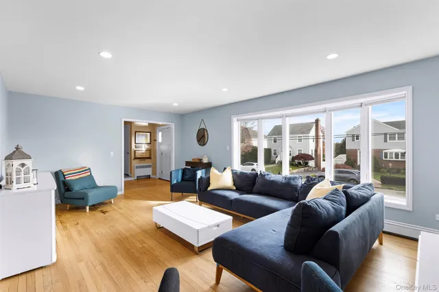 $999,000 | 33 Johnson Road, Scarsdale, NY 10583