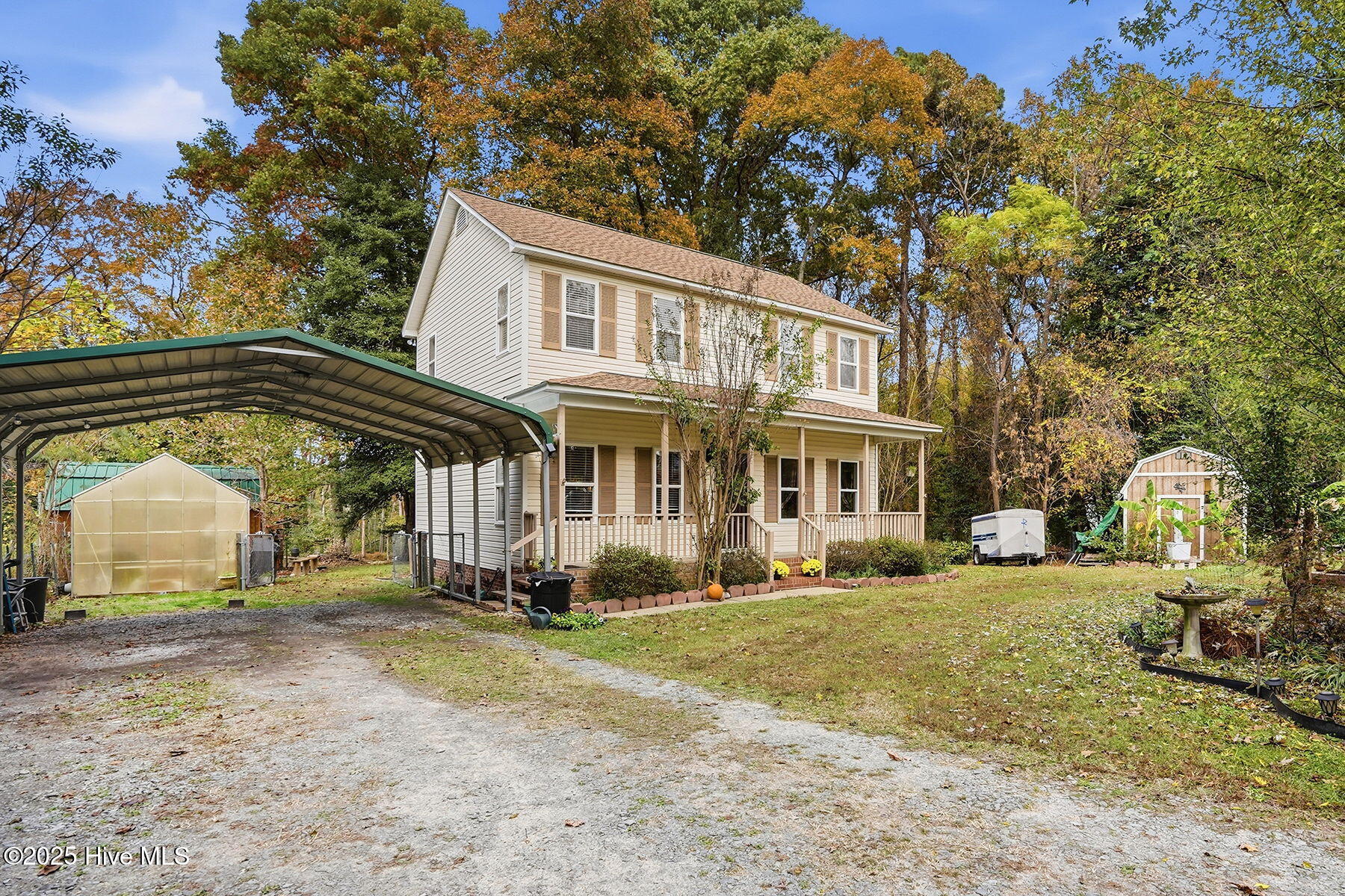 116 Meadow Ridge Drive Willow Spring, NC 27592 - Photo 3 of 34 3-web-or-mls-116 Meadow Ridge Ln-3