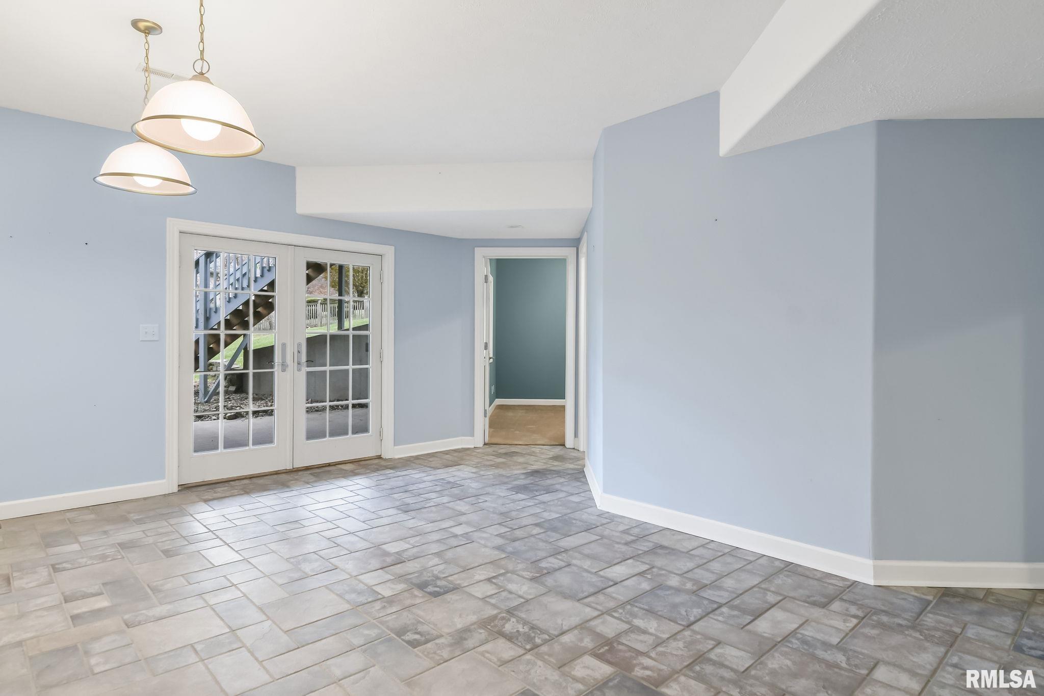 2805 Muirfield Road Springfield, IL 62711 - Photo 36 of 55