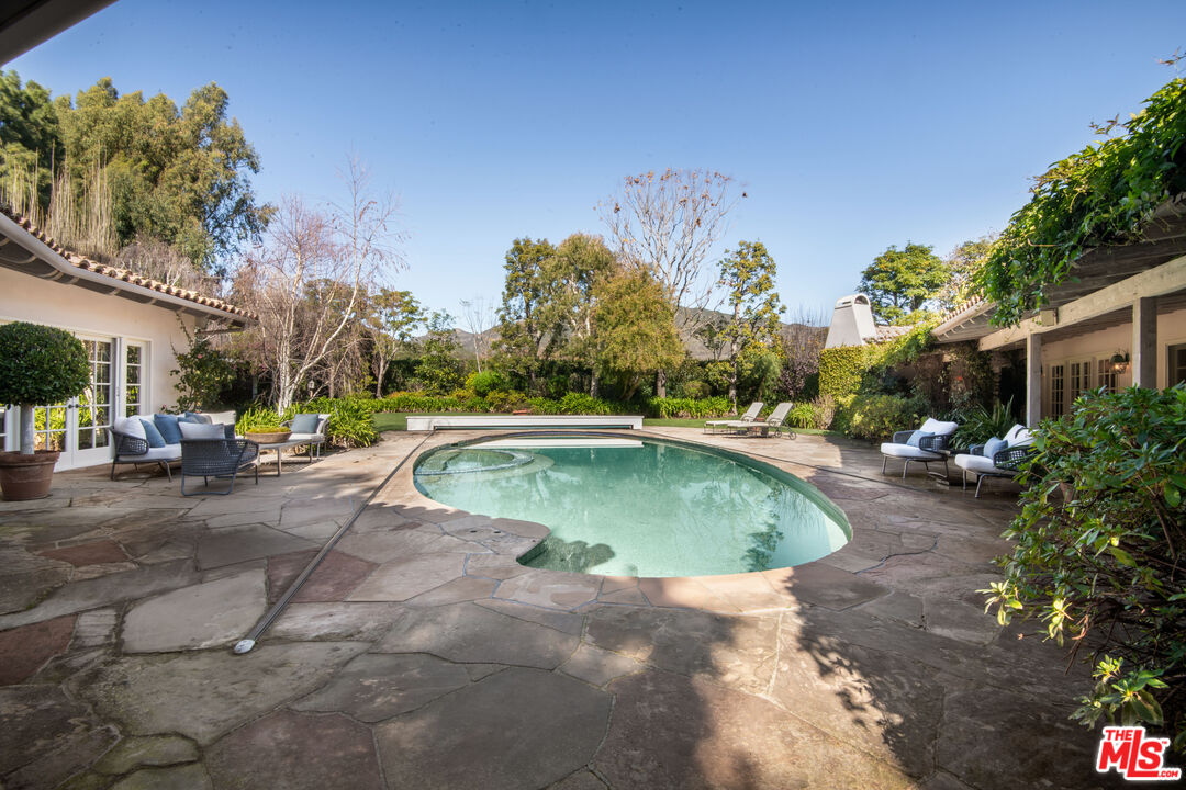 6105 Bonsall Drive Malibu, CA 90265 - Photo 44 of 45 a view of outdoor space and swimming pool