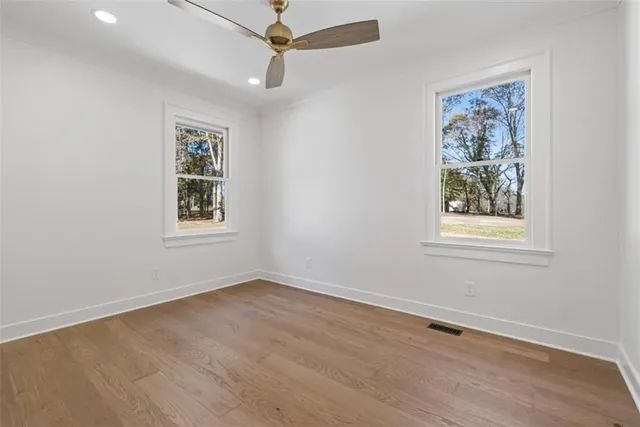 a view of a window in a room