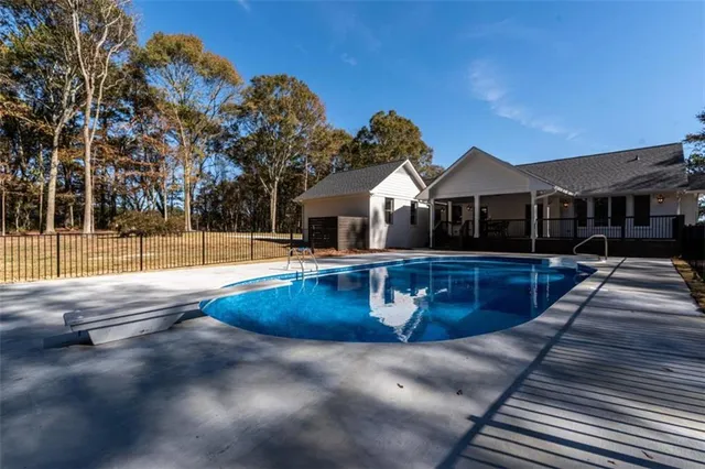 a view of backyard space