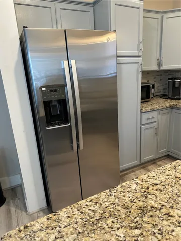 $1,650 | 5211 Avenue Q, Galveston, TX 77551