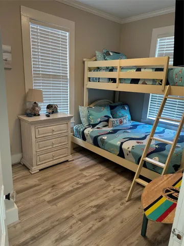 $1,650 | 5211 Avenue Q, Galveston, TX 77551