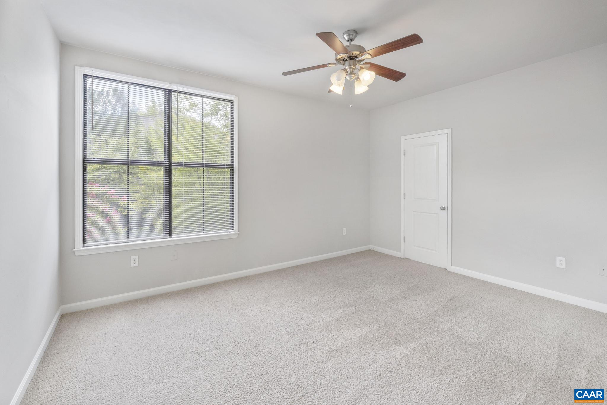 745 Walker Square, Unit 3B Charlottesville, VA 22903 - Photo 19 of 52