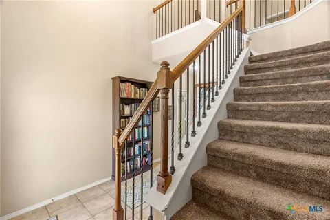 a view of entryway