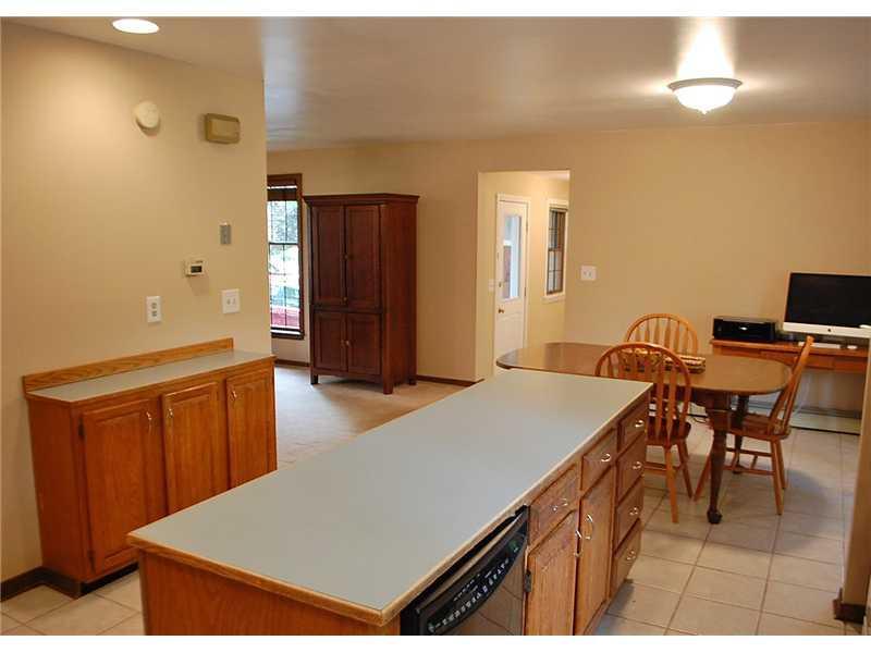 33 Overset Road Portland, ME 04103 - Photo 13 of 35 Kitchen.
