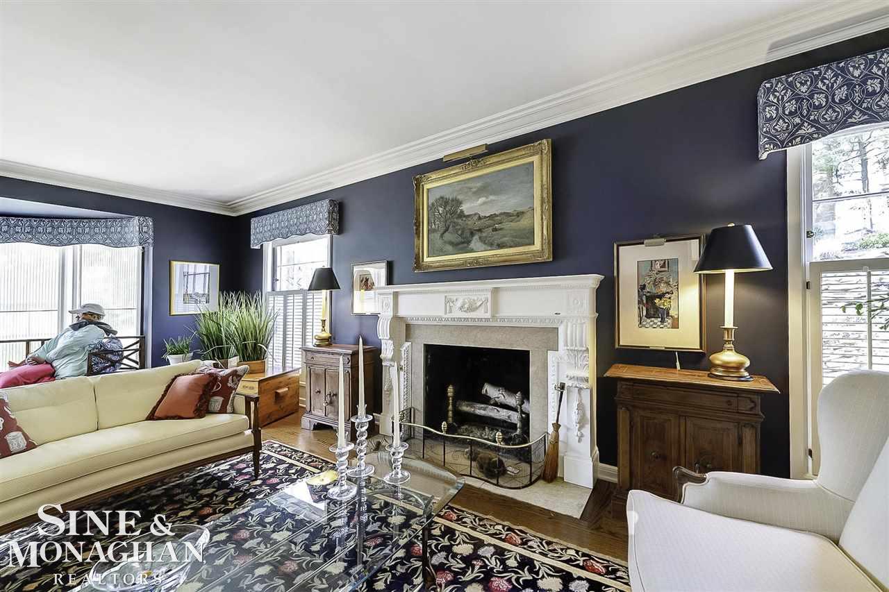 25 Beacon Hill Road Grosse Pointe, MI 48236 - Photo 9 of 70 50071532-8.JPG
