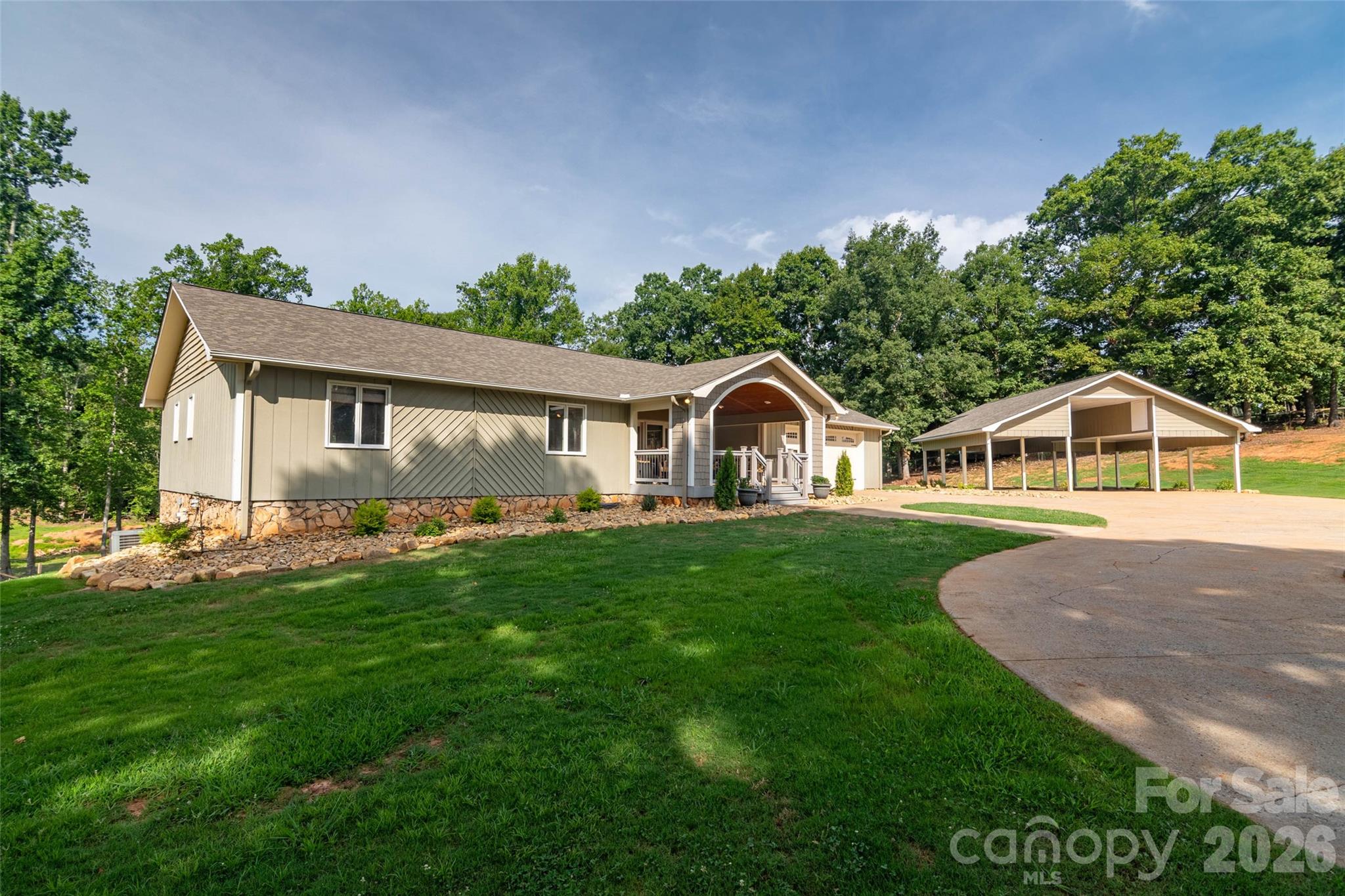 304 Mcmurray Road Rutherfordton, NC 28139 - Photo 3 of 48