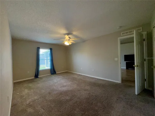 $2,200 | 12626 Lake Vista Drive, Gibsonton, FL 33534