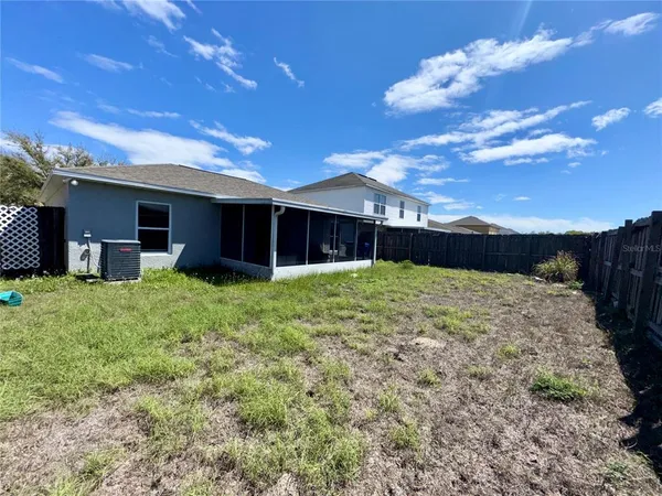 $2,200 | 12626 Lake Vista Drive, Gibsonton, FL 33534