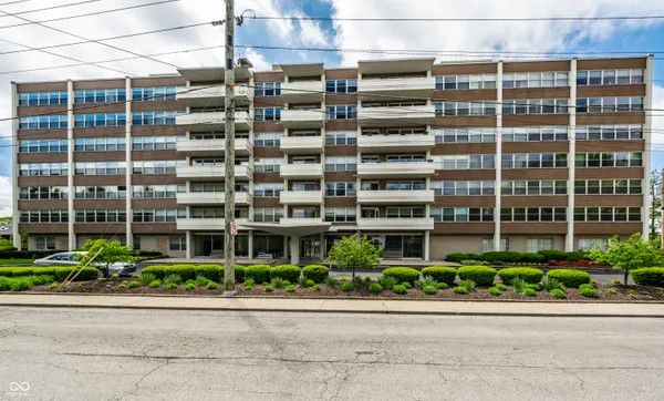 $235,000 | 25 East 40th Street, Unit 3A, Indianapolis, IN 46205